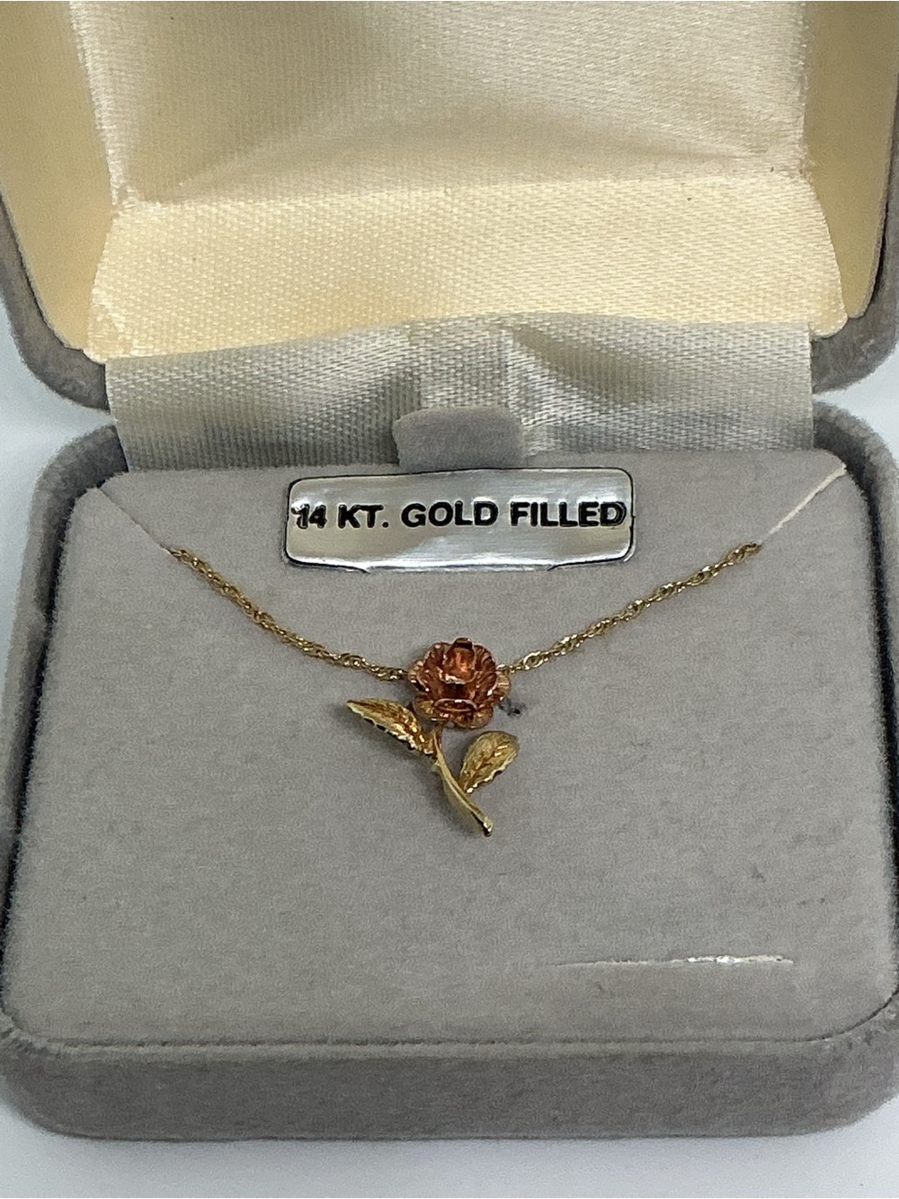 Vintage 14K Gold Filled Two-Tone Rose Pendant Necklace 17” NOS - Picture 2 of 5
